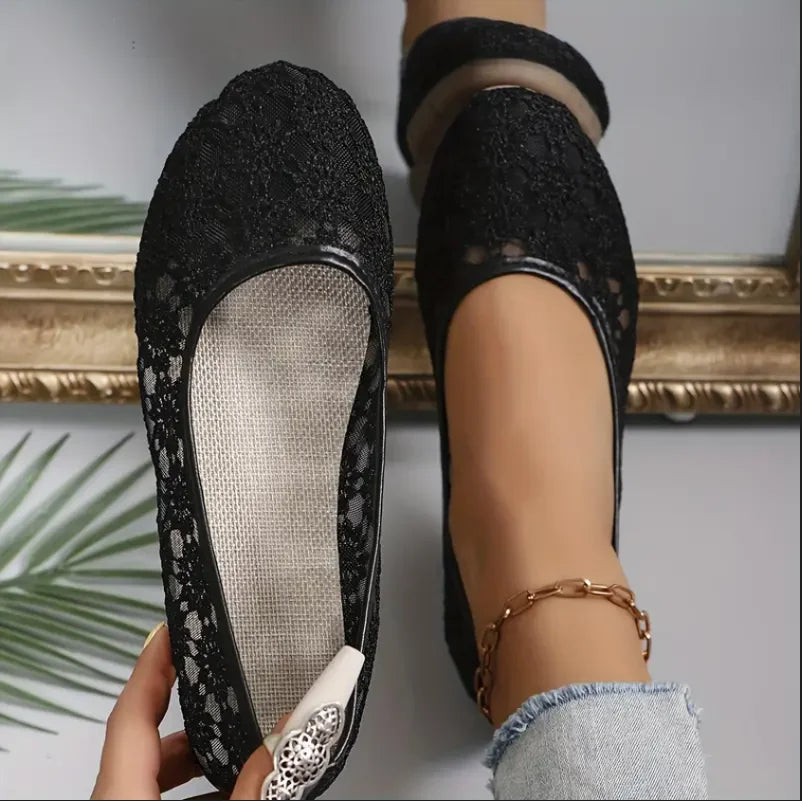White Lace Floral Mesh Flats | Bellepasso