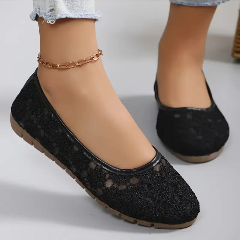 White Lace Floral Mesh Flats | Bellepasso